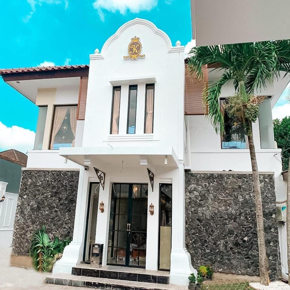 Kartiko Palagan Eksklusif Yogyakarta Kejayan Exterior foto